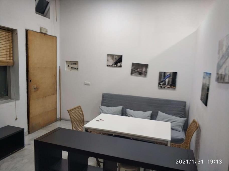 Jp7 Piso Y Parking 10Min Sevilla - Zona Comercial - Joyeria - Pescaderia كاماس المظهر الخارجي الصورة